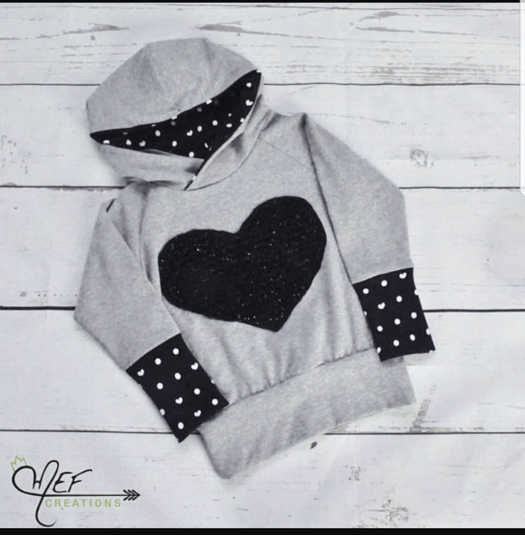 Hoodie fille imprimé pois et coeurs -EXCLUSIF MEF- Prêt-à-partir, 3 à 5 ans