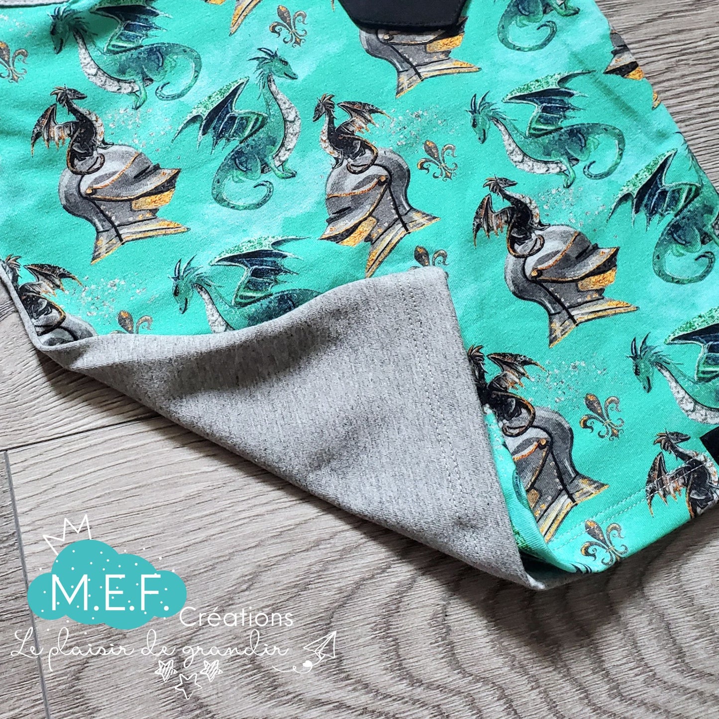 T-shirt garçon DÉCOUPE DROITE dragon vert - LIQUIDATION - 5 à 7 ans