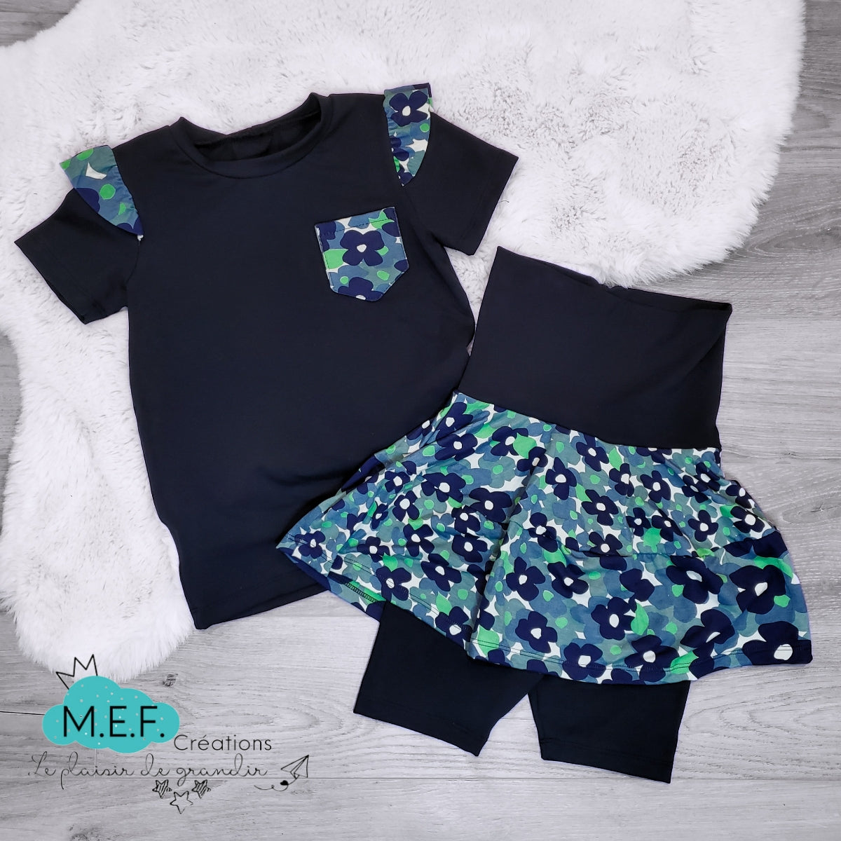 Ensemble fillette fleuris marine et vert, 5 à 7 ans LIQUIDATION