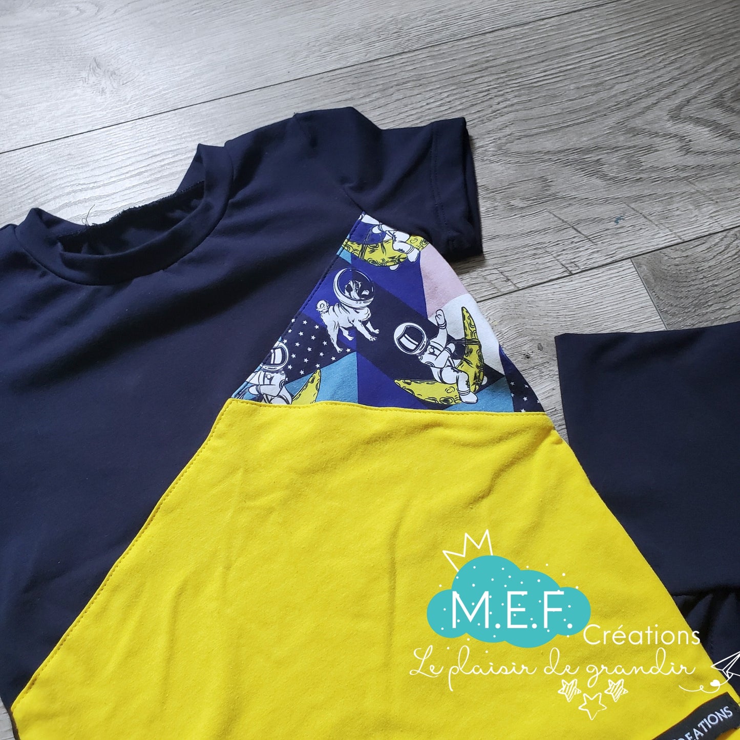 Ensemble garçon été chien galaxie, LIQUIDATION, 3 à 5 ans