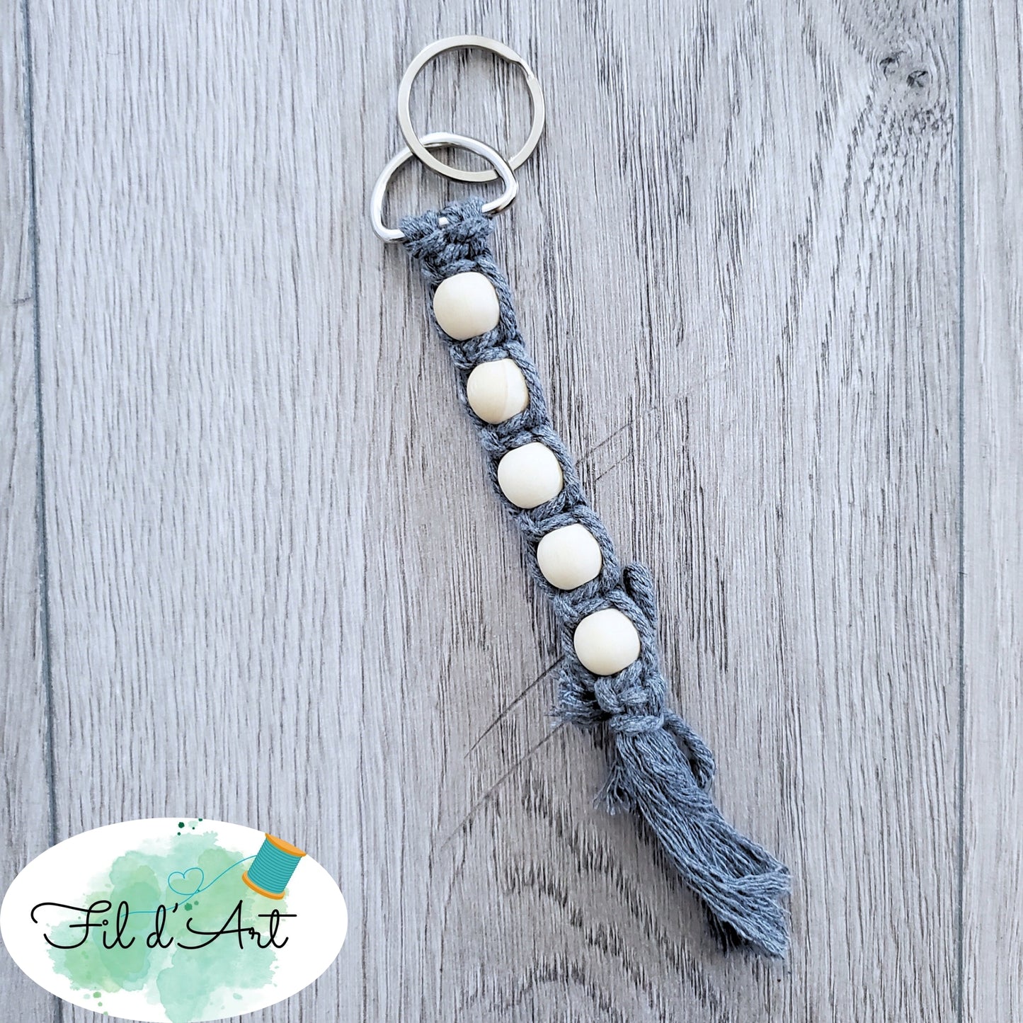 Porte-clés BILLES et macramé GRIS par Alicia Forget de le fil d'art