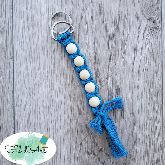 Porte-clés BILLES et macramé BLEU par Alicia Forget de le fil d'art