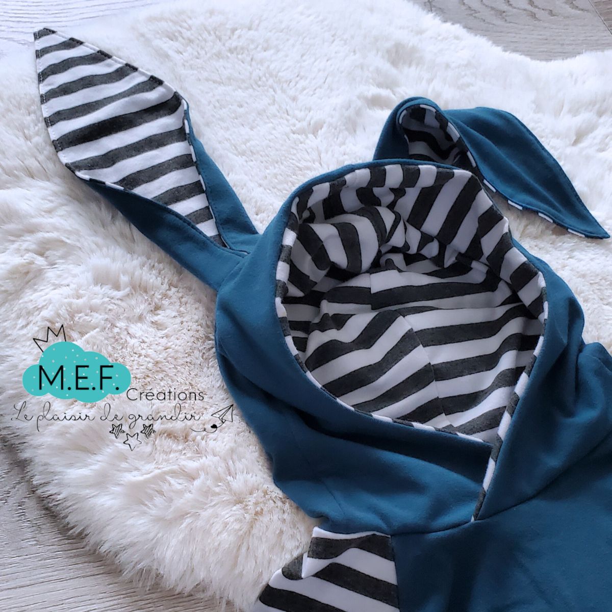 Hoodie lapin bleu pétrole