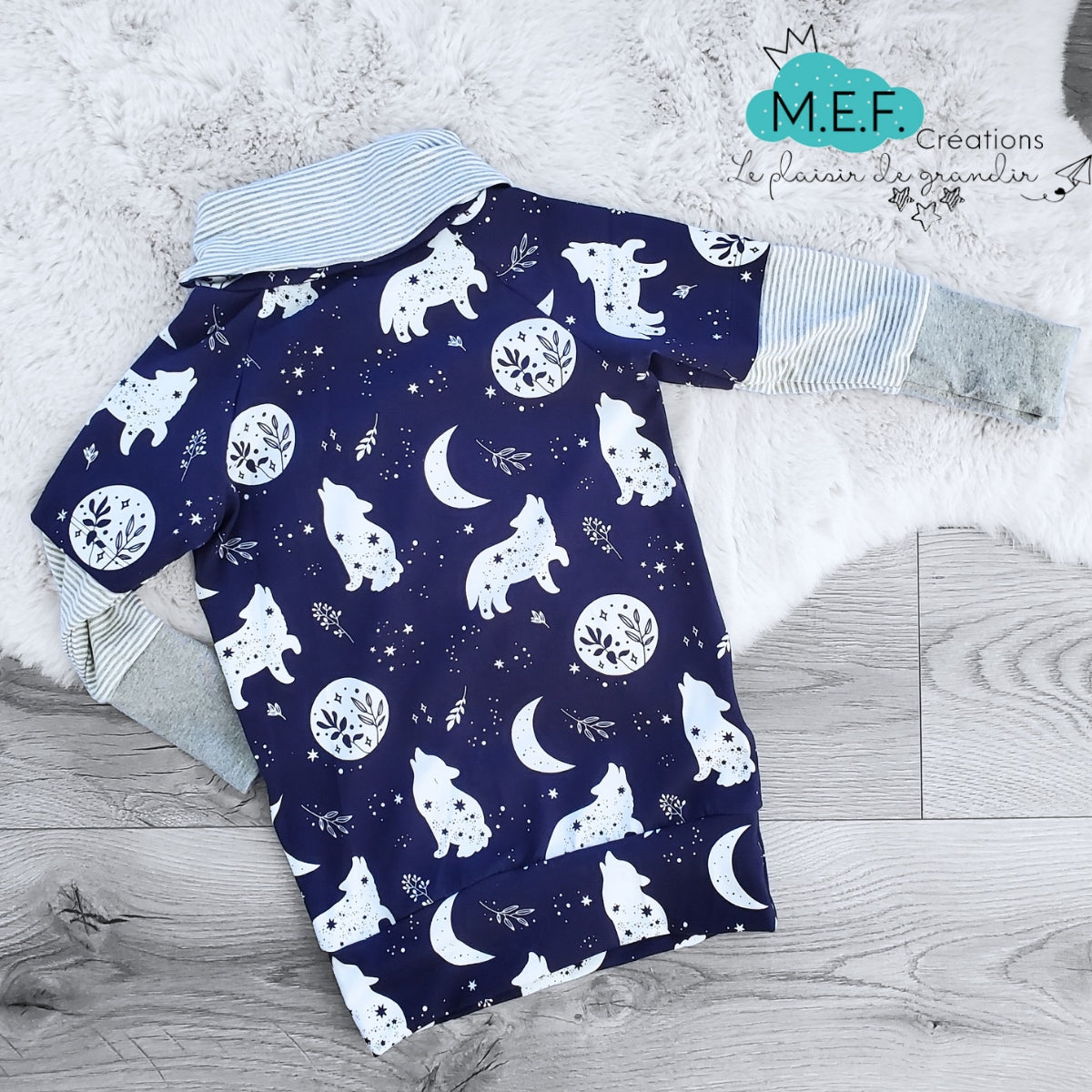 Tunique fillette col châle loup