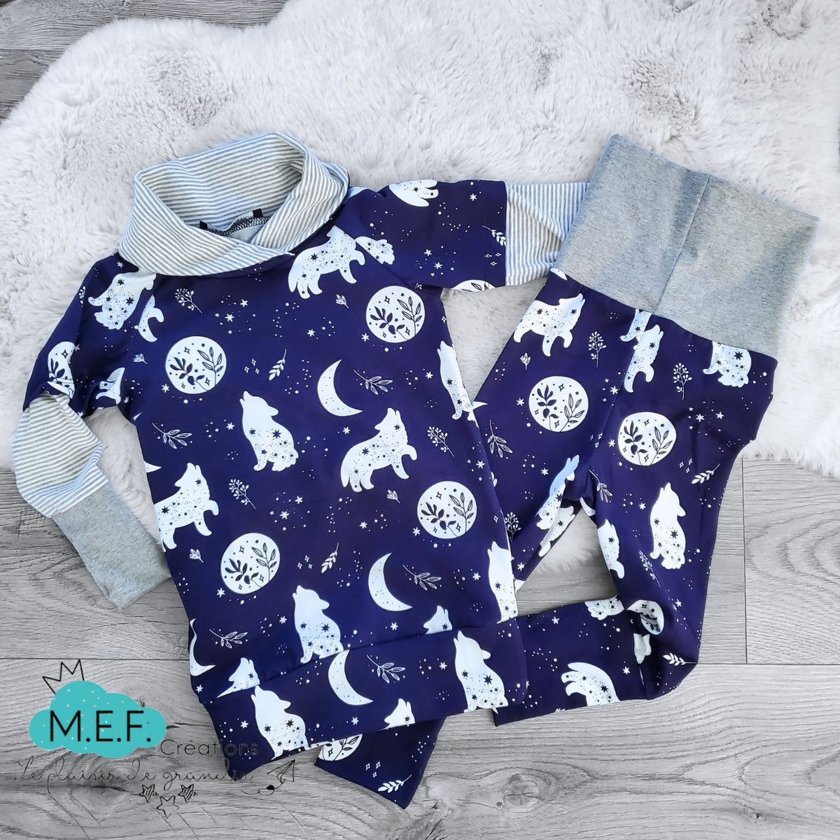 Tunique fillette col châle loup