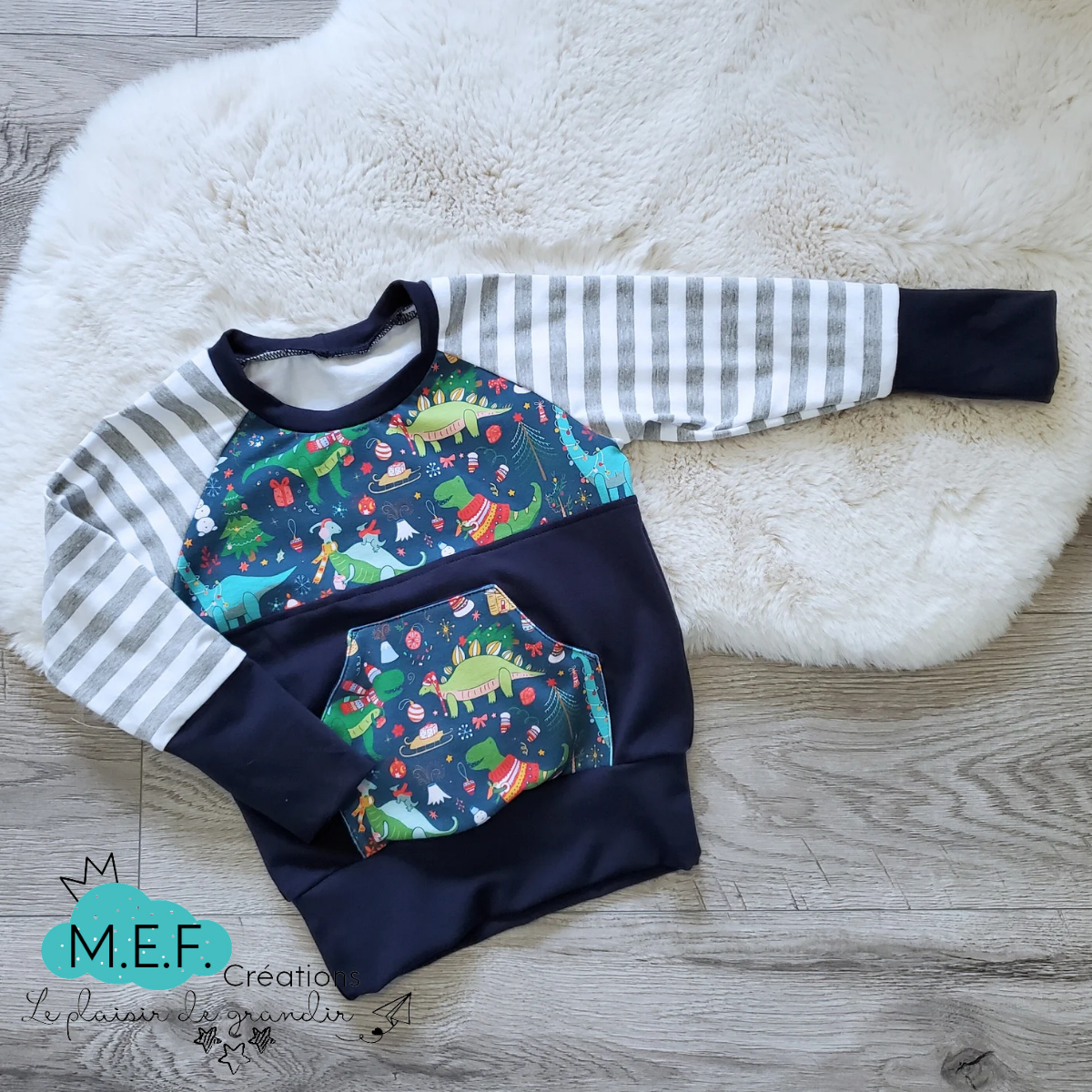 Sweater Noël des dinosaures pour enfant
