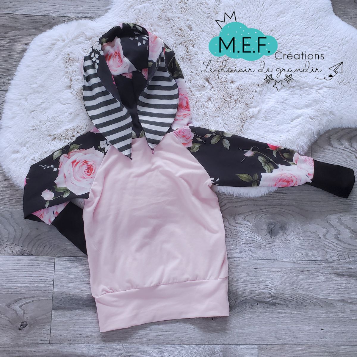 Hoodie lapin fleuris et rose pâle