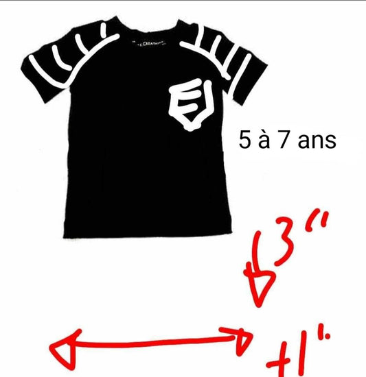 Commande personnalisé pour Vicky giroux, 5 tuniques 5 a 7ans