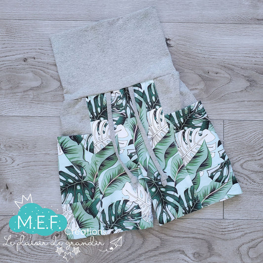 Short garçon feuille monstera, coupe bermuda