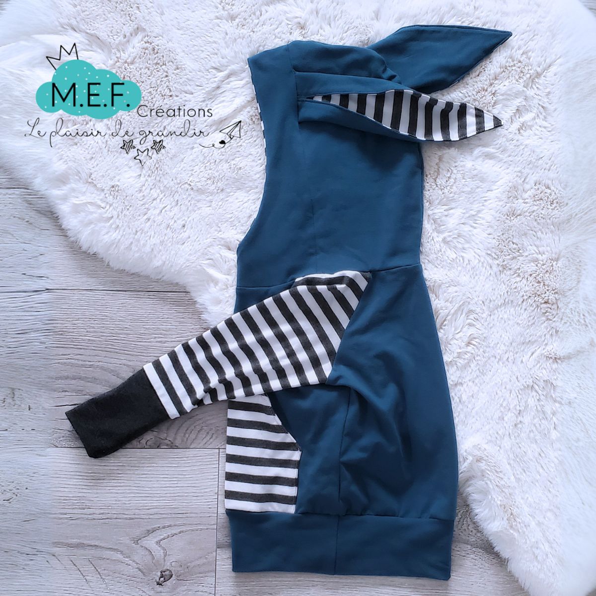 Hoodie lapin bleu pétrole