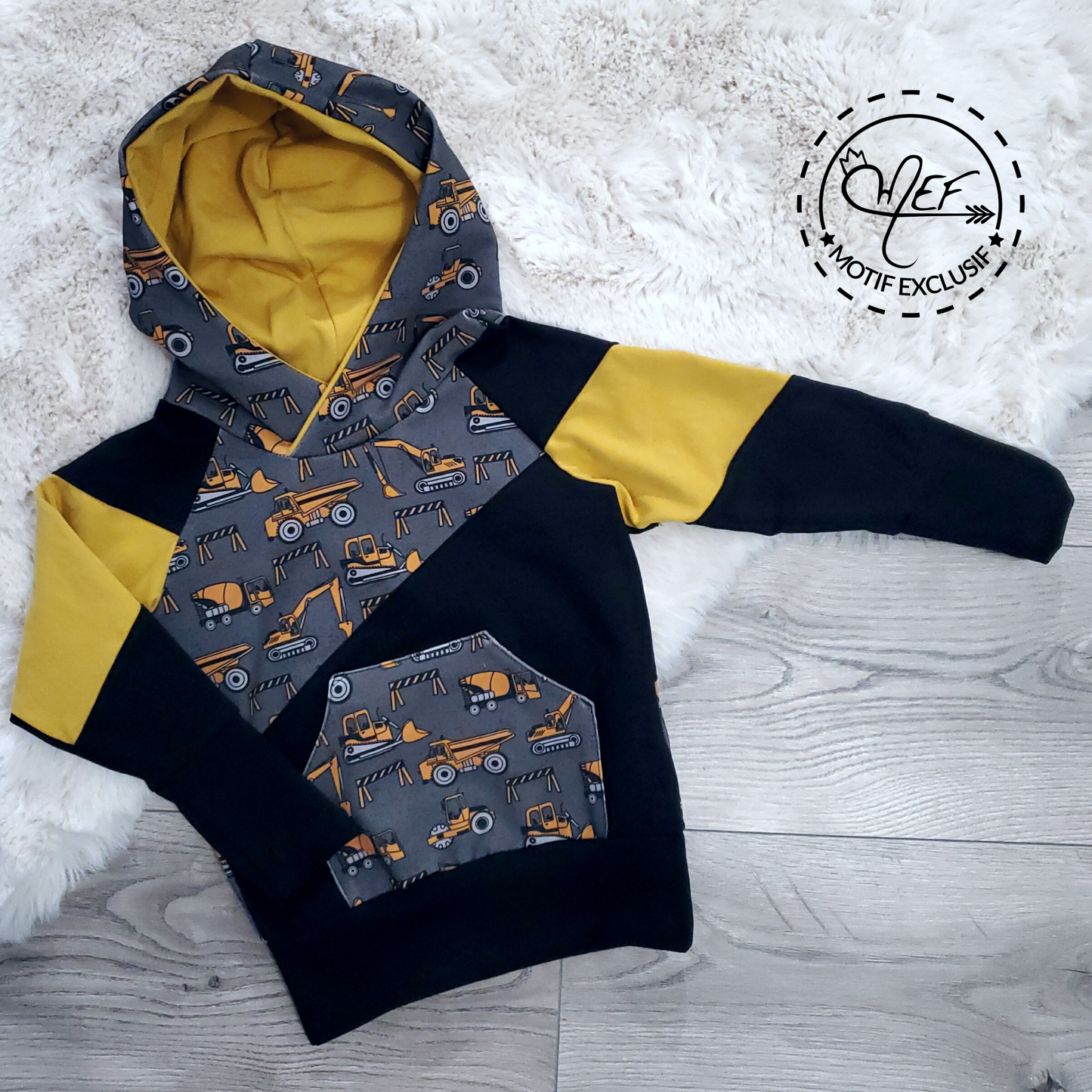 Hoodie garçon CAMIONS CONSTRUCTIONS - MOTIF EXCLUSIF MEF