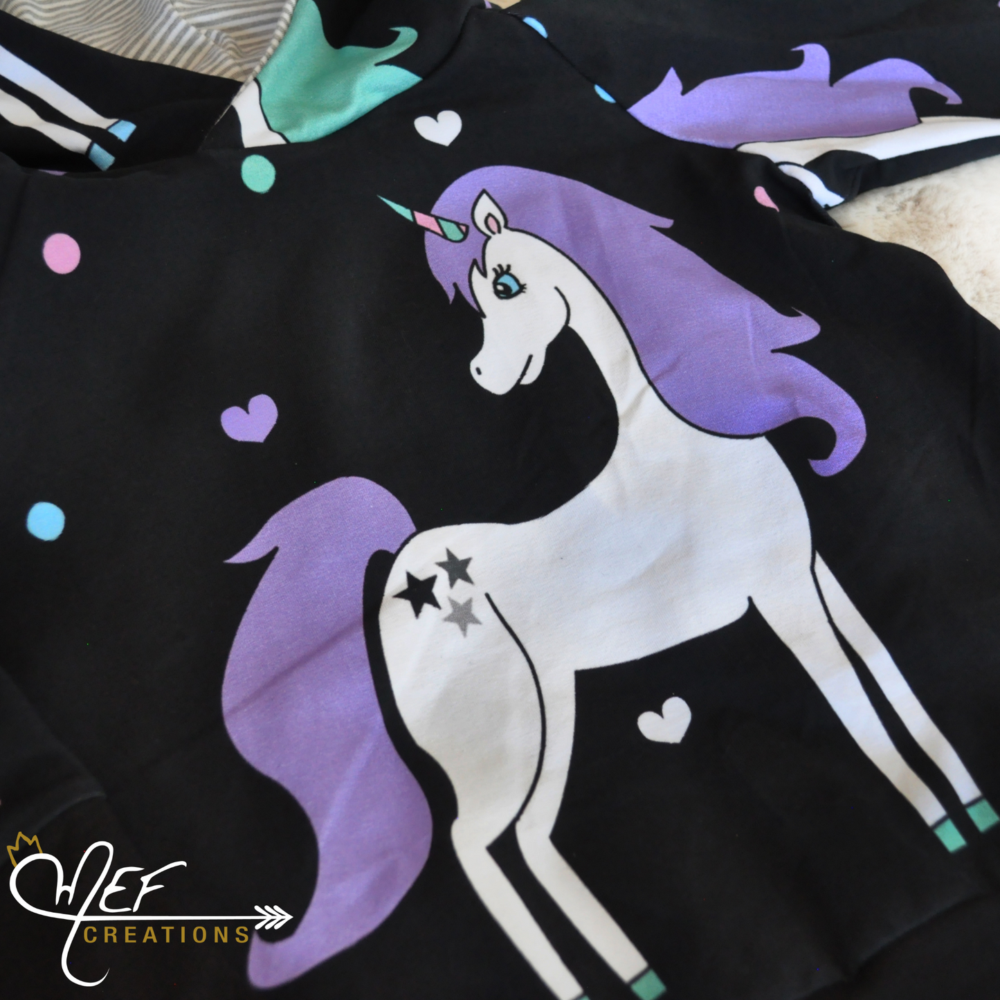 chandail licorne à capuchon