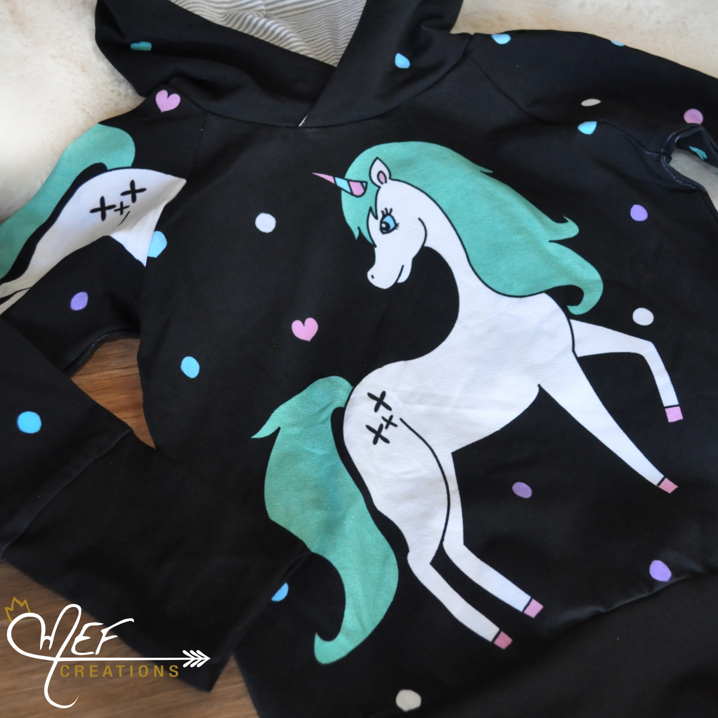 chandail licorne à capuchon