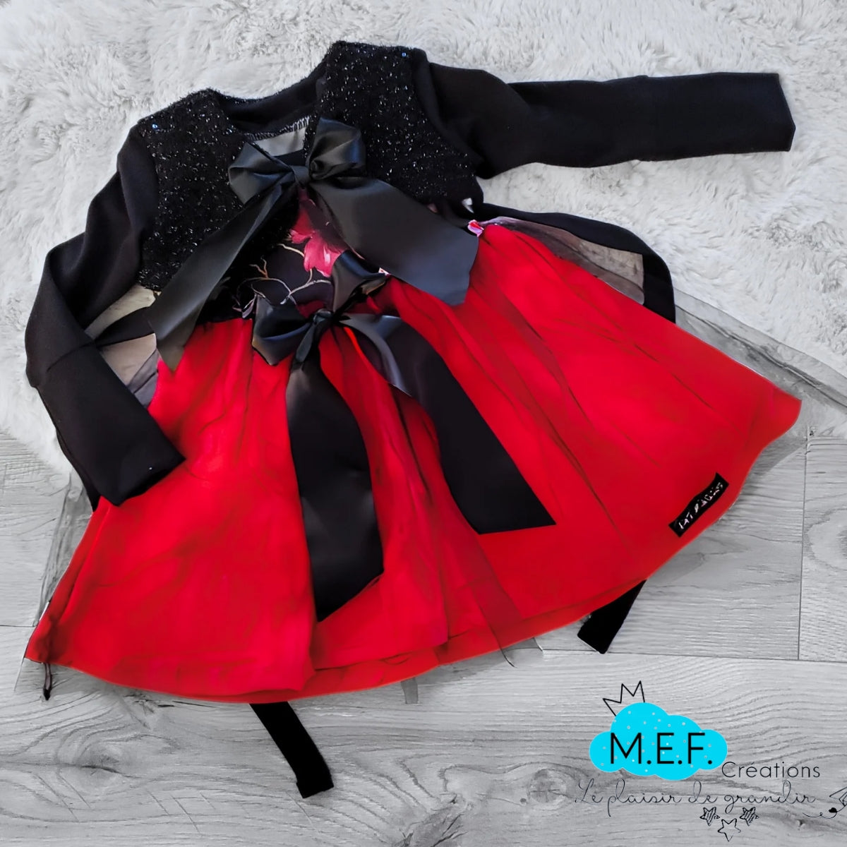 Robe de Noël fille, fleuris et tulles