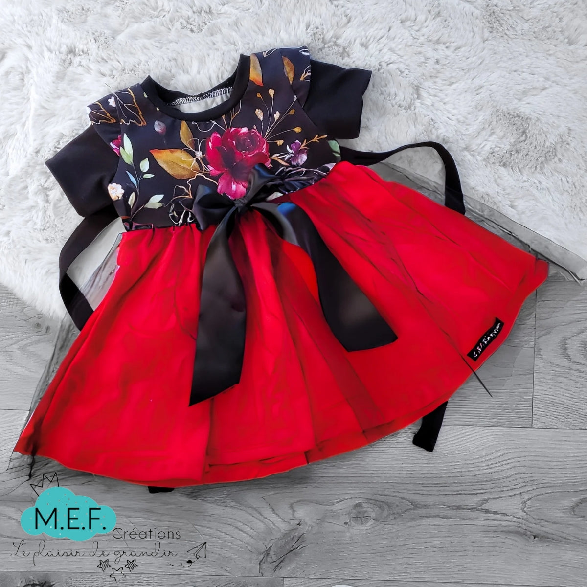 Robe de Noël fille, fleuris et tulles