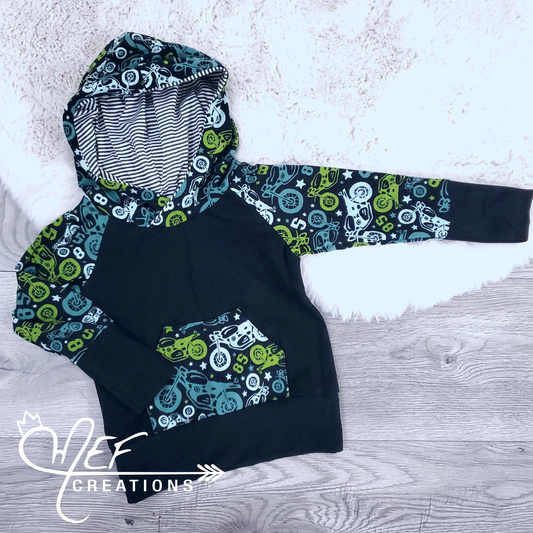 PRÊT-À-PARTIR, 3 à 12 mois, HOODIE moto tricolore * capuchon mini rayures* , - vente finale -