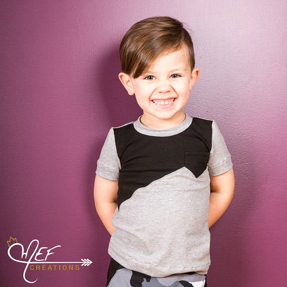 T-shirt asymétrique uni, choix de longueur manches, empiècement et poche noir pour enfant 1 à 5 ans